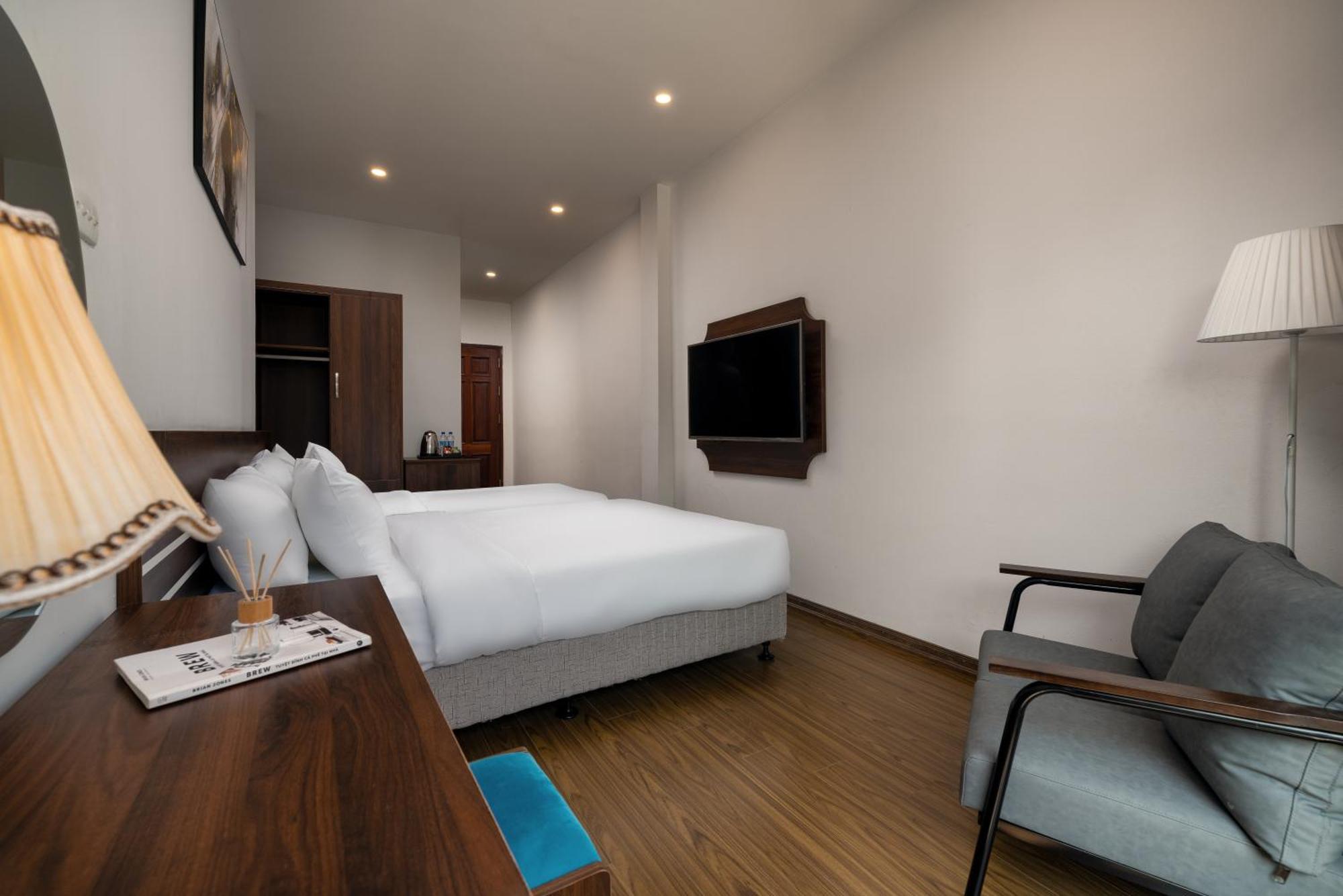 Astoria Hanoi Hotel & Travel Экстерьер фото